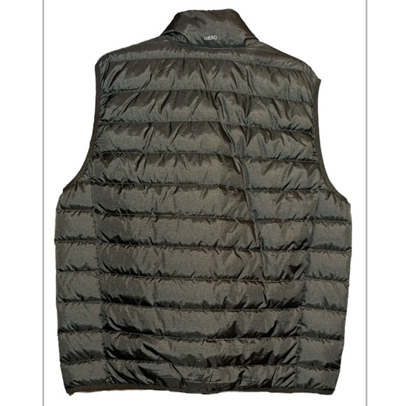 Men's Eddie Bauer Packable Puffer Vest, XL - Picture 2 of 4